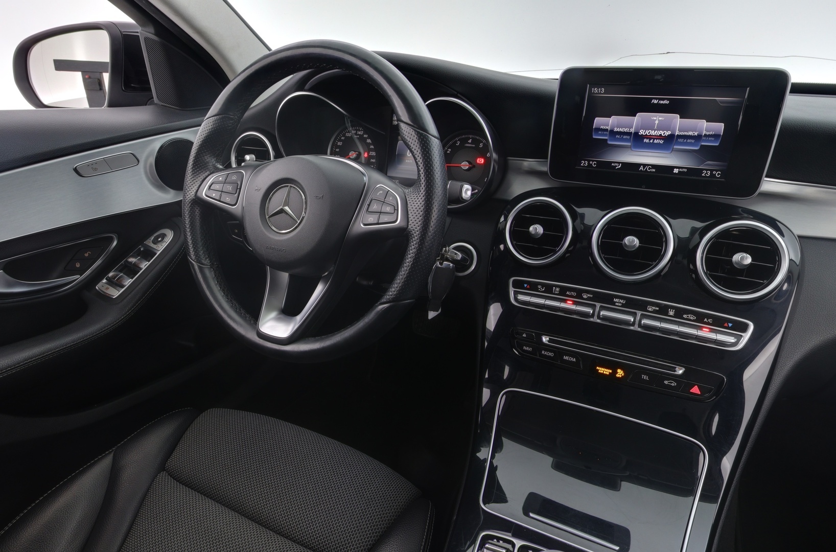 MERCEDES-BENZ C 2016