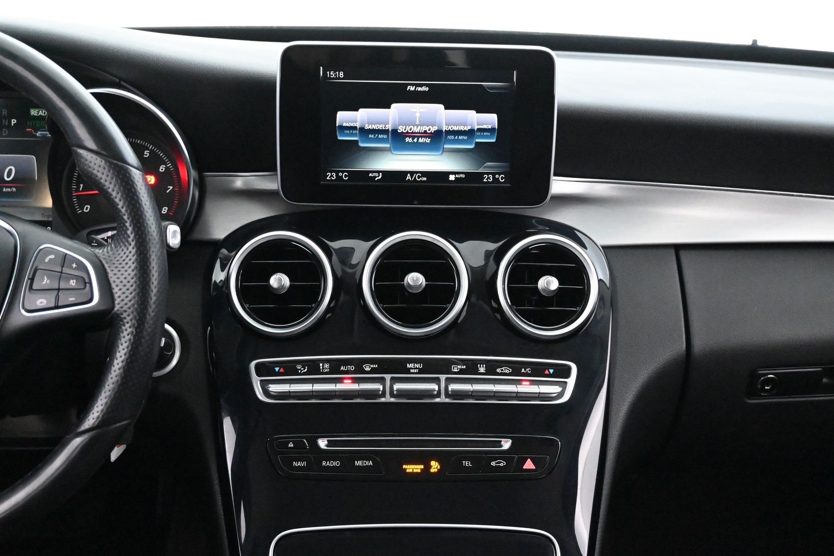 MERCEDES-BENZ C 2016