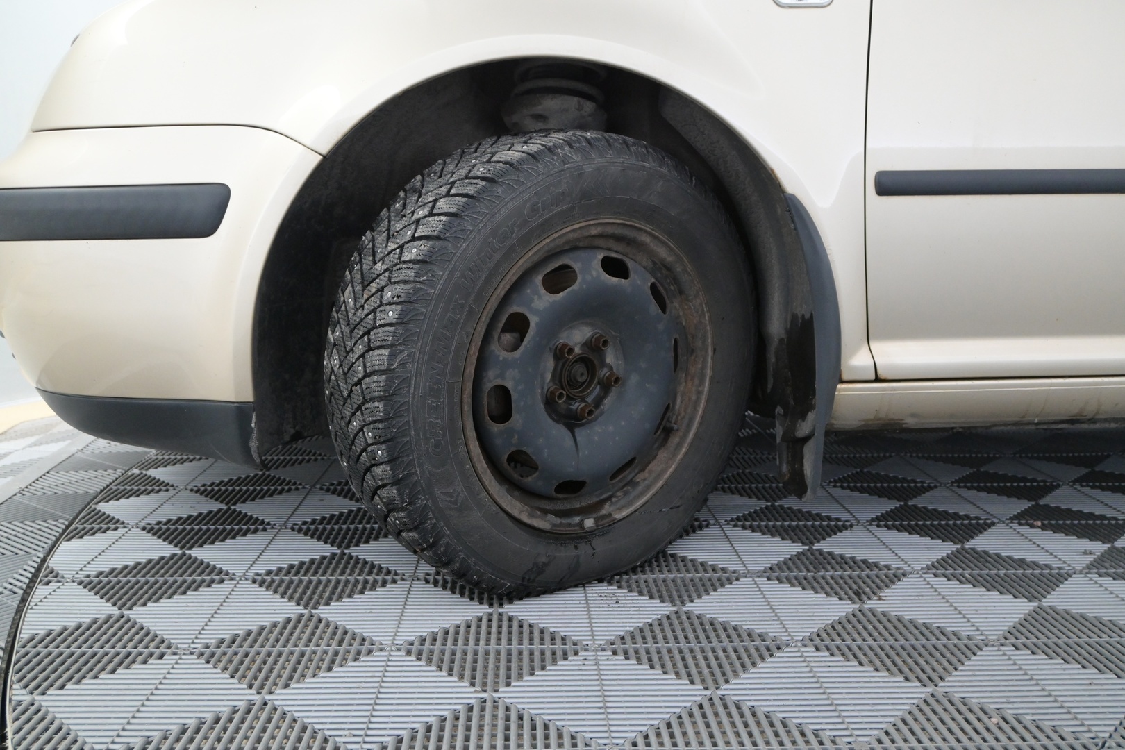 VOLKSWAGEN Bora 2004