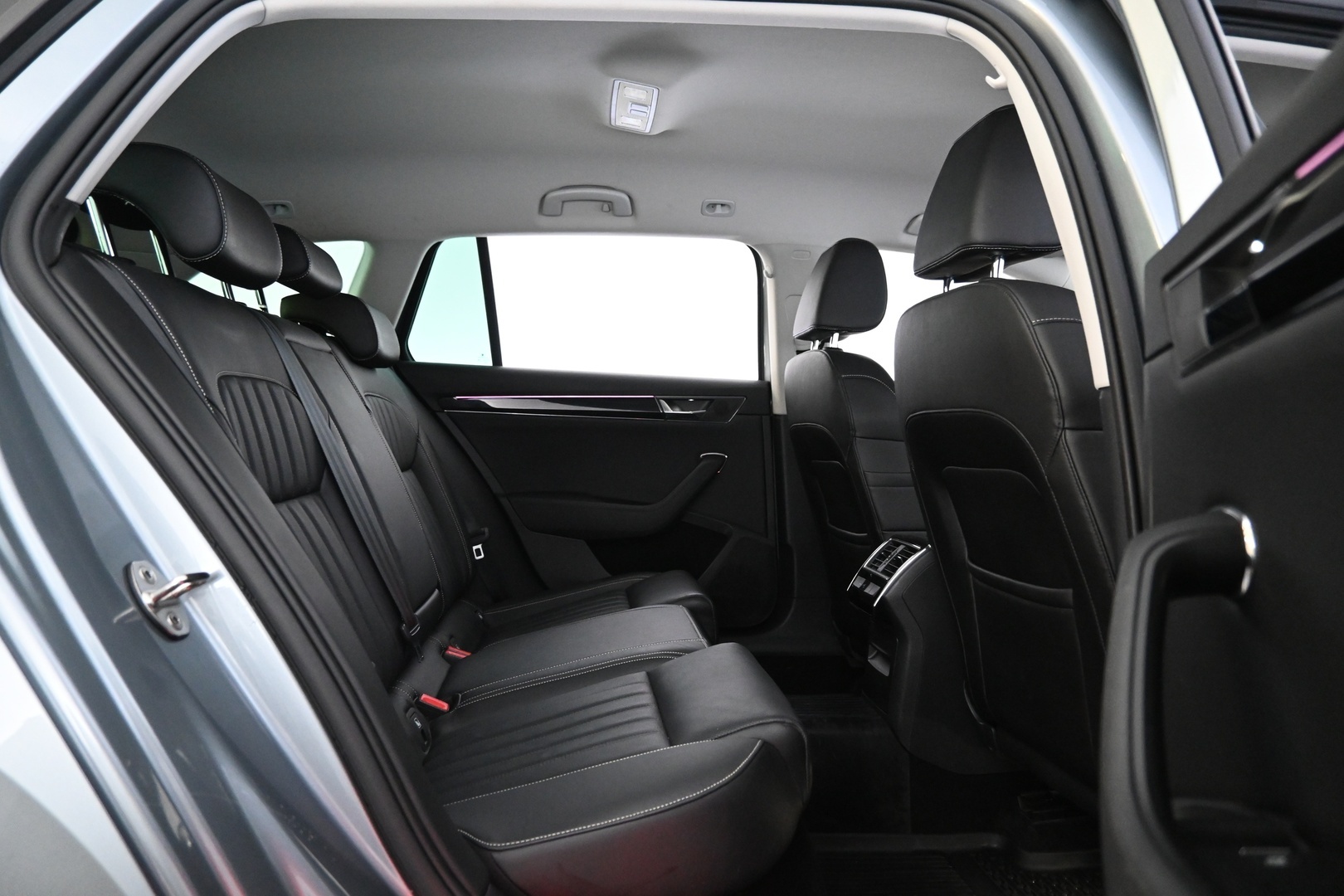SKODA Superb 2021
