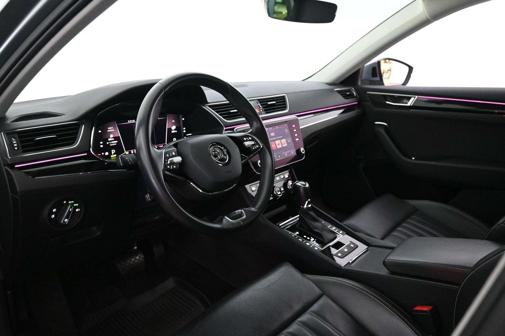 SKODA Superb 2021