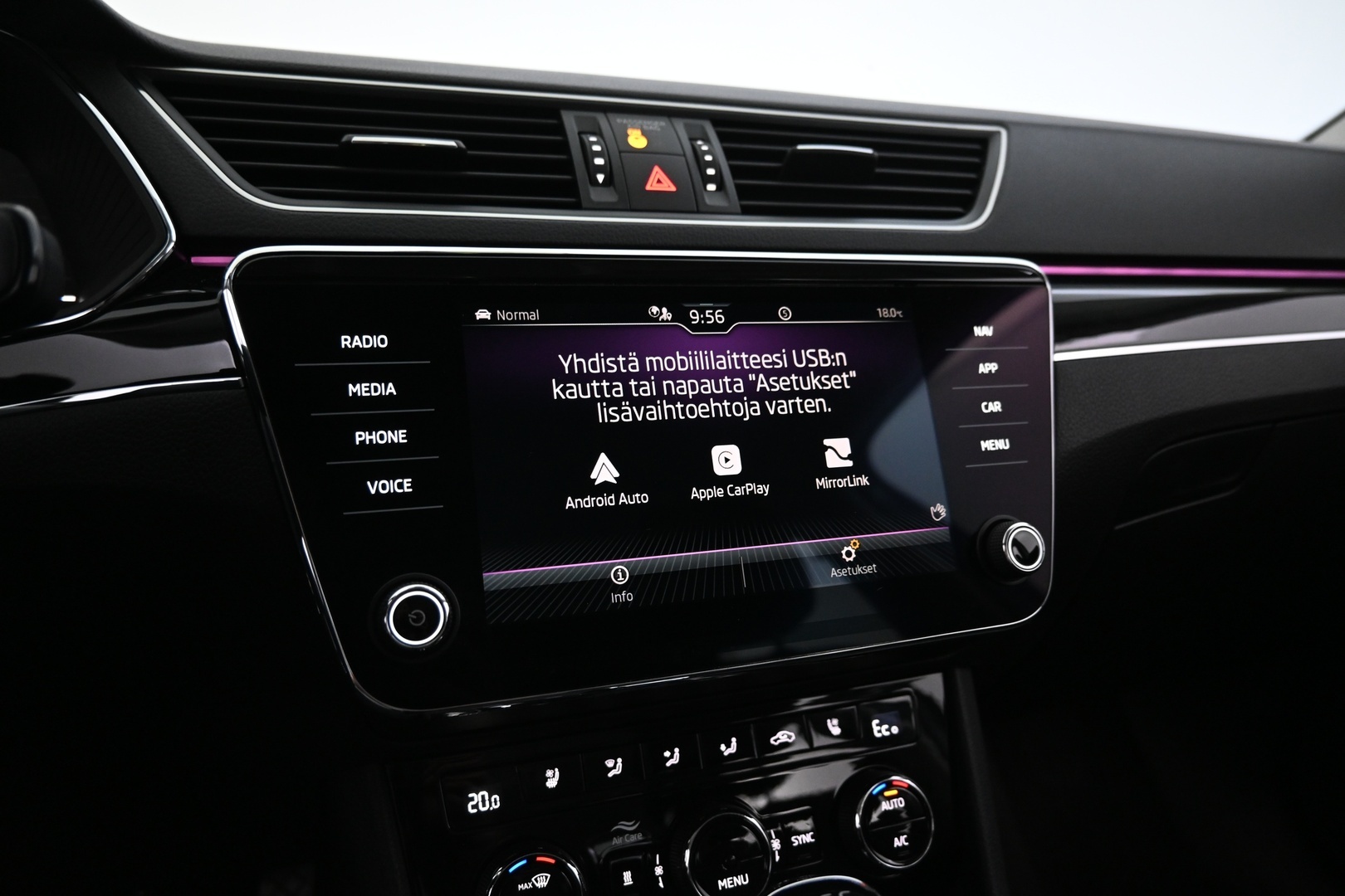 SKODA Superb 2021