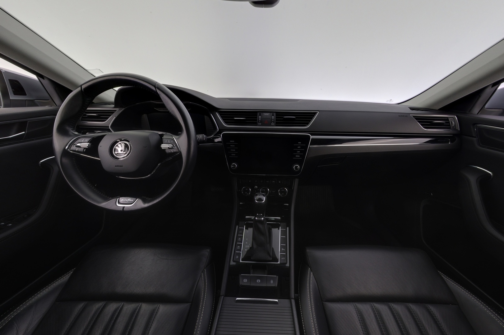 SKODA Superb 2021