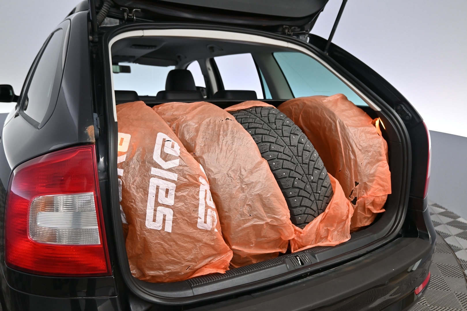 SKODA Octavia 2011