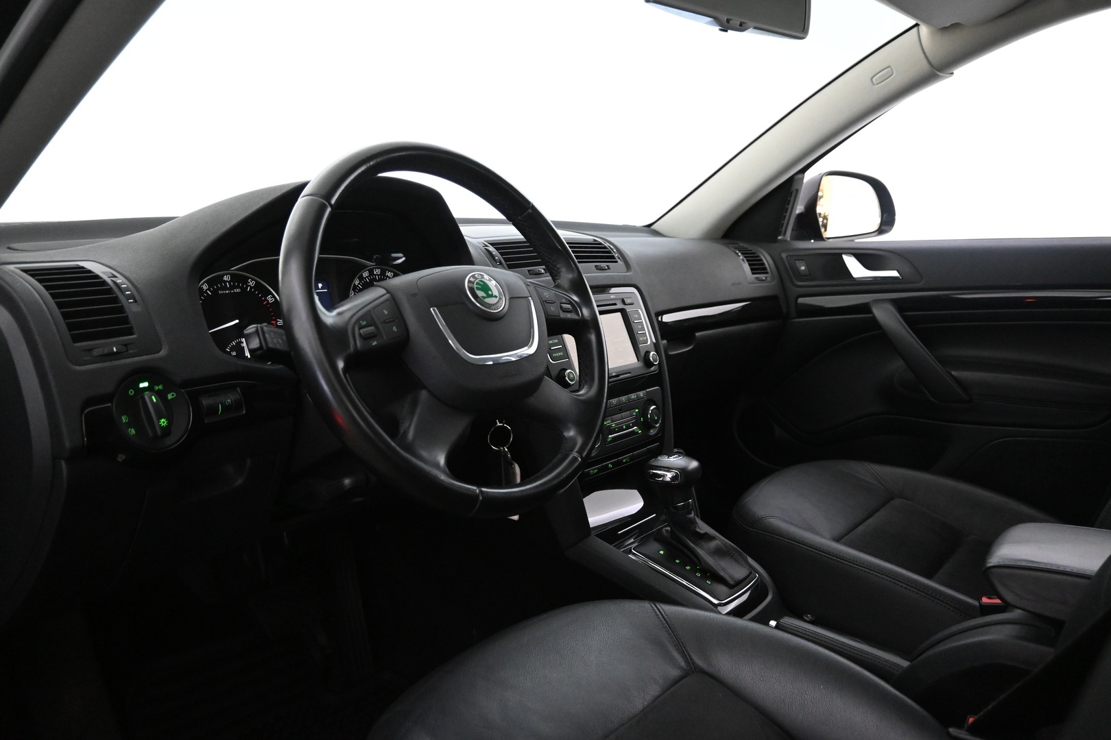 SKODA Octavia 2011