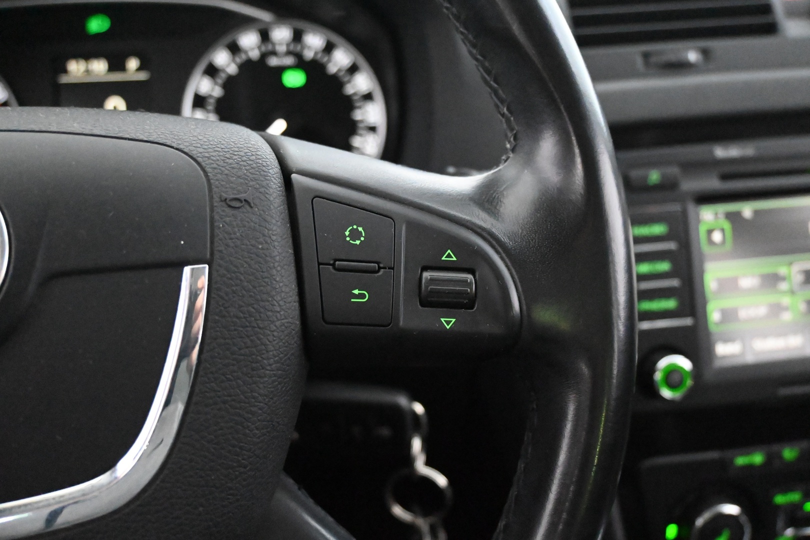 SKODA Octavia 2011