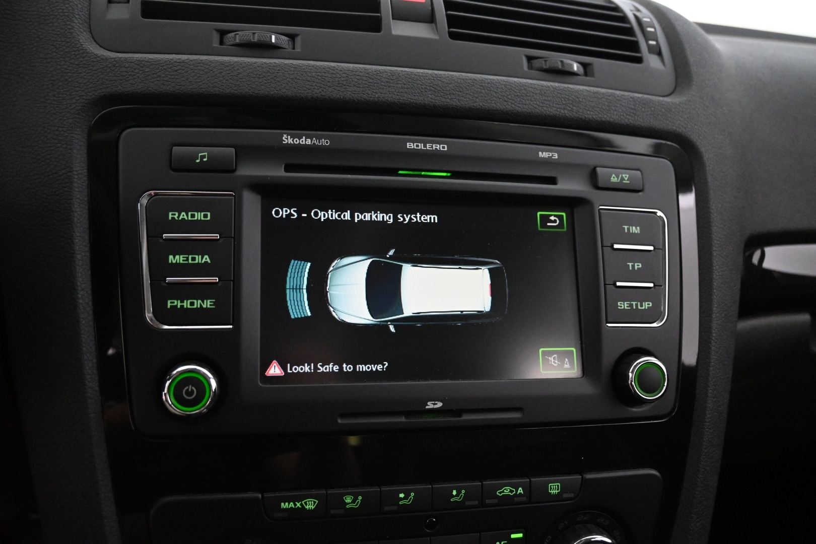 SKODA Octavia 2011