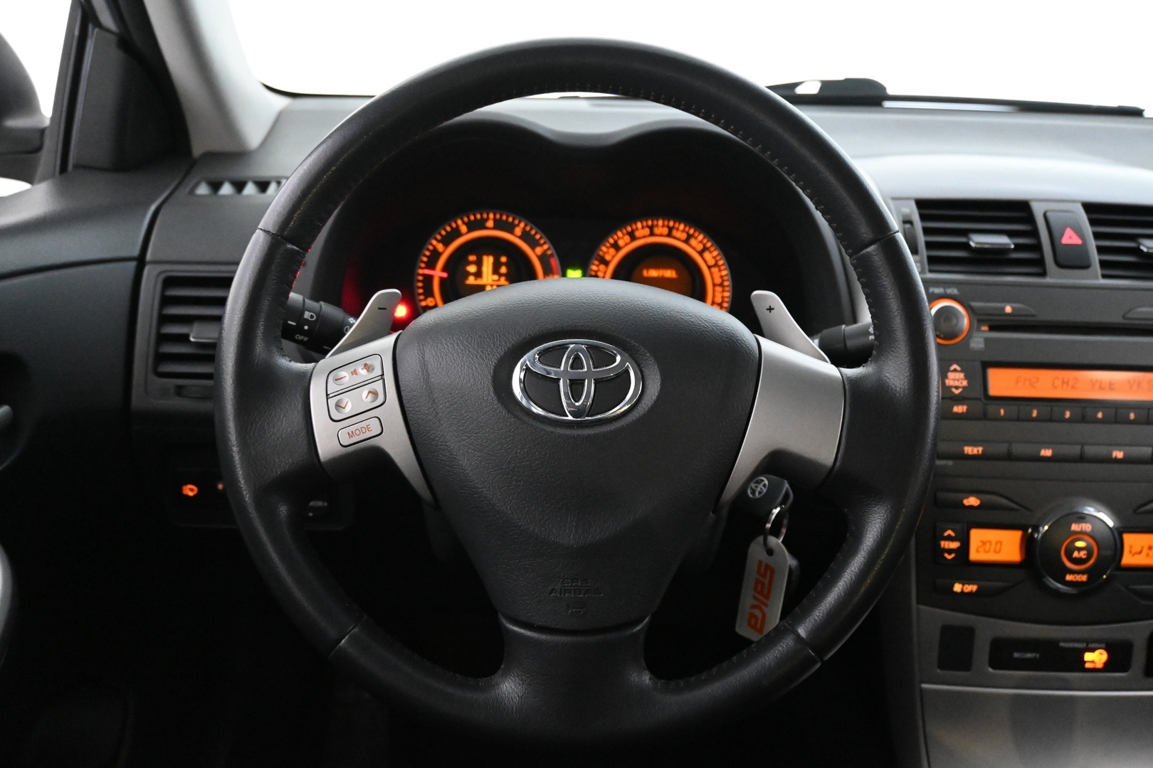 TOYOTA Corolla 2009