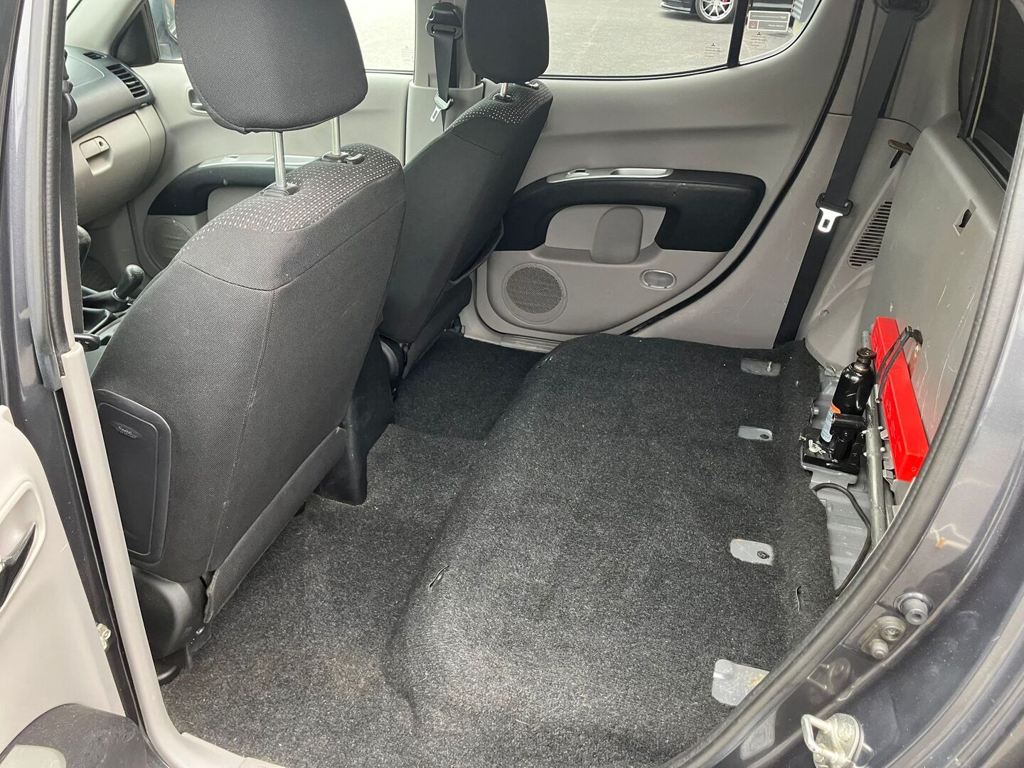 MITSUBISHI L200 2013