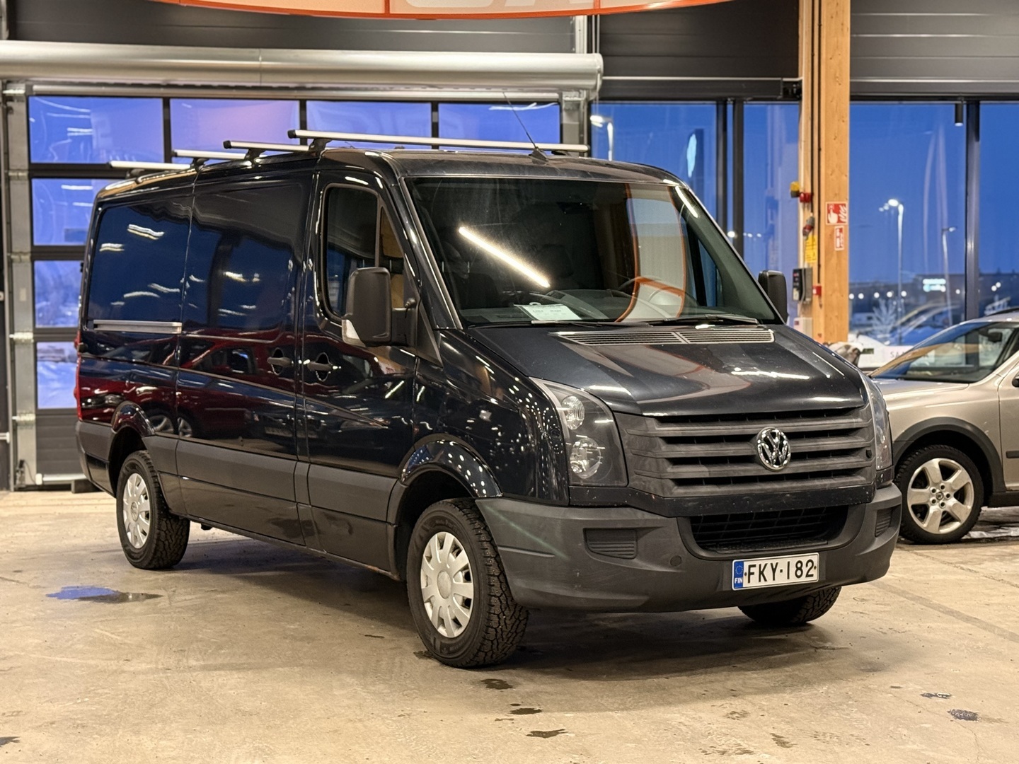 VOLKSWAGEN Crafter 2013