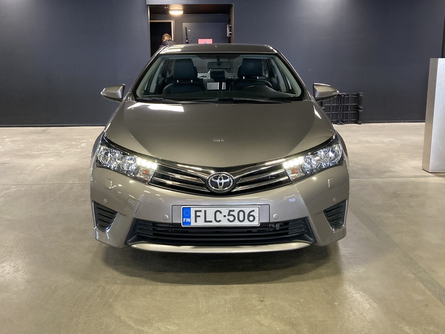 TOYOTA Corolla 2014