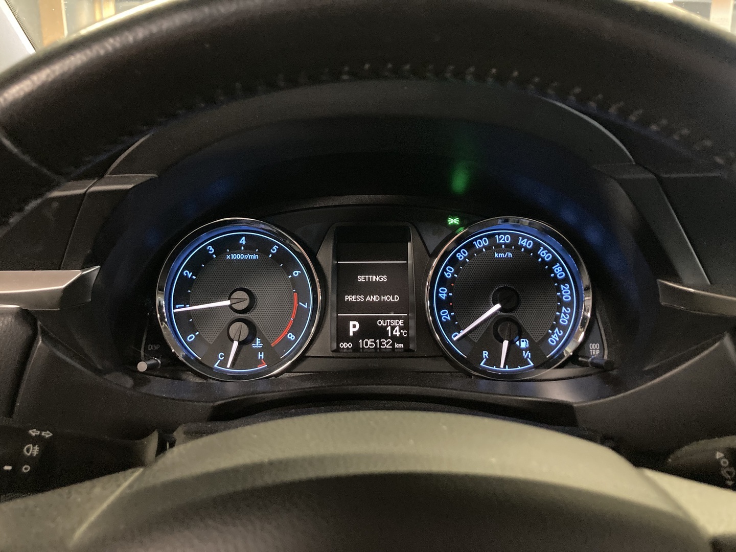 TOYOTA Corolla 2014