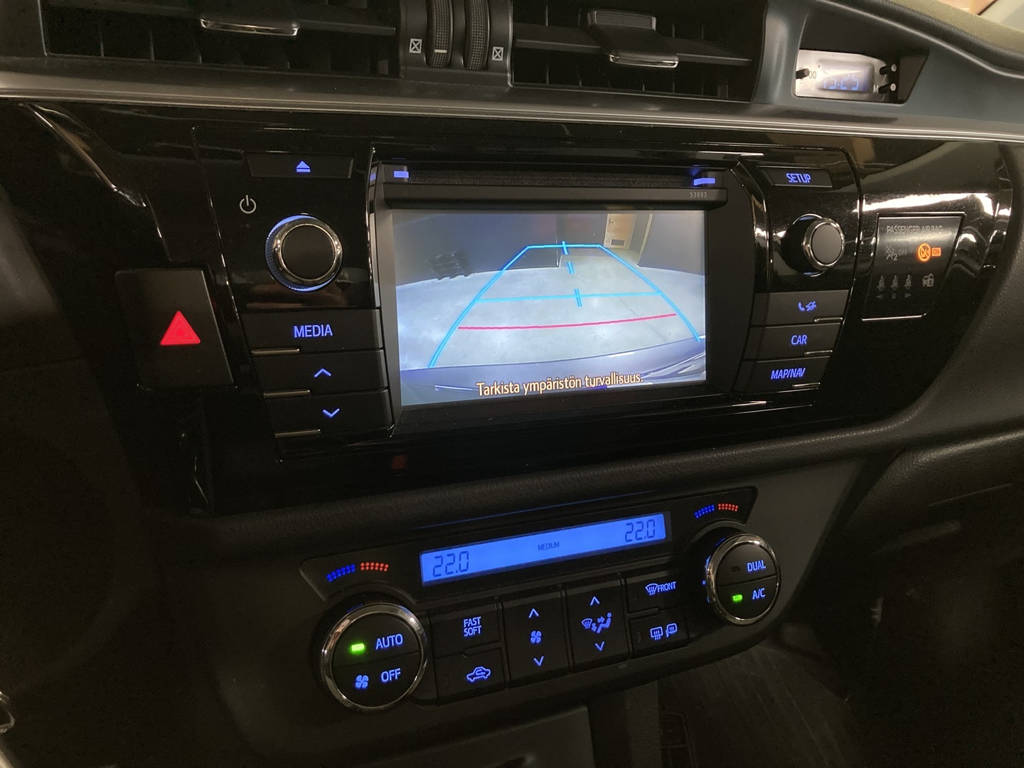 TOYOTA Corolla 2014