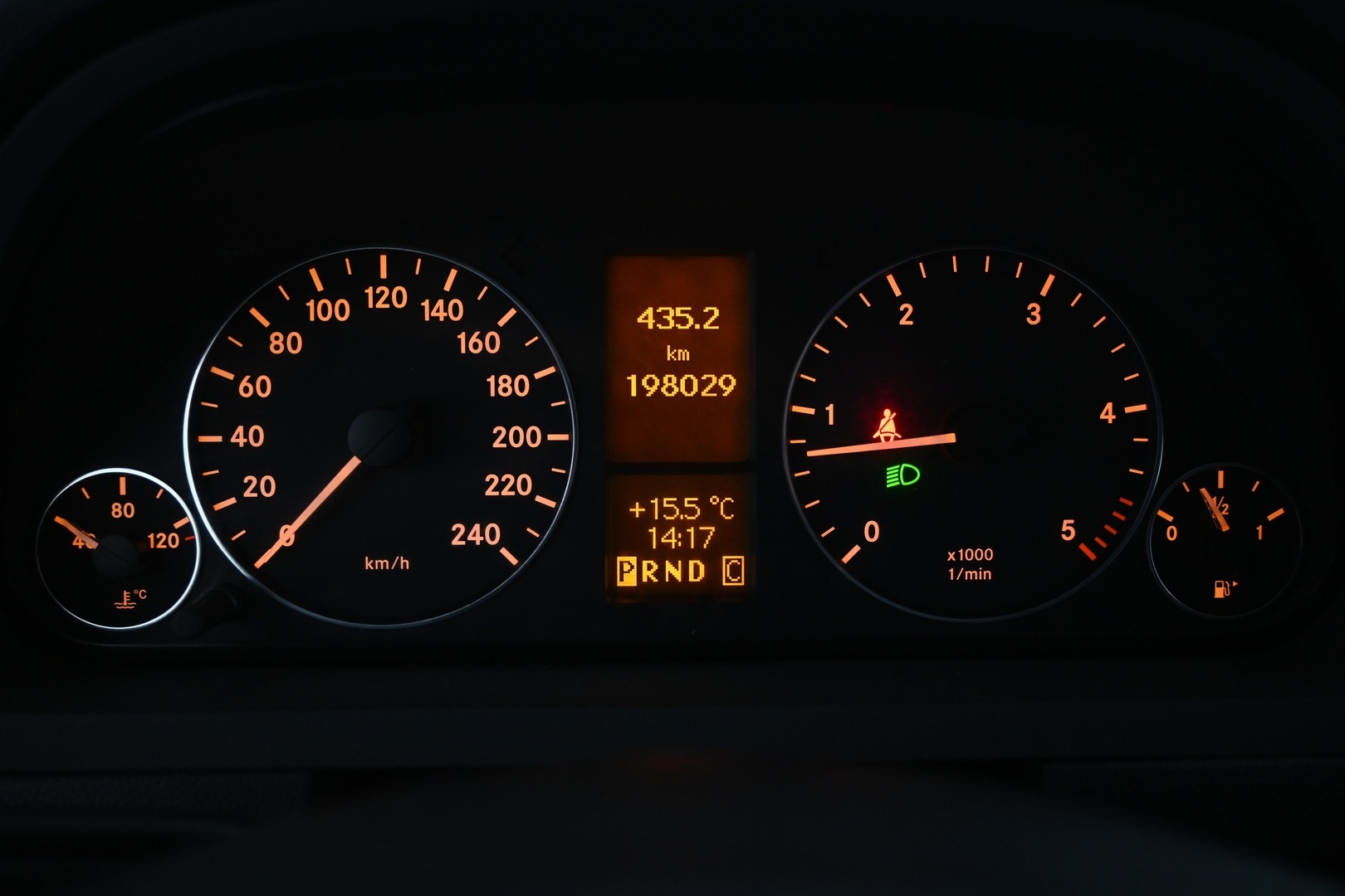 MERCEDES-BENZ A 2005