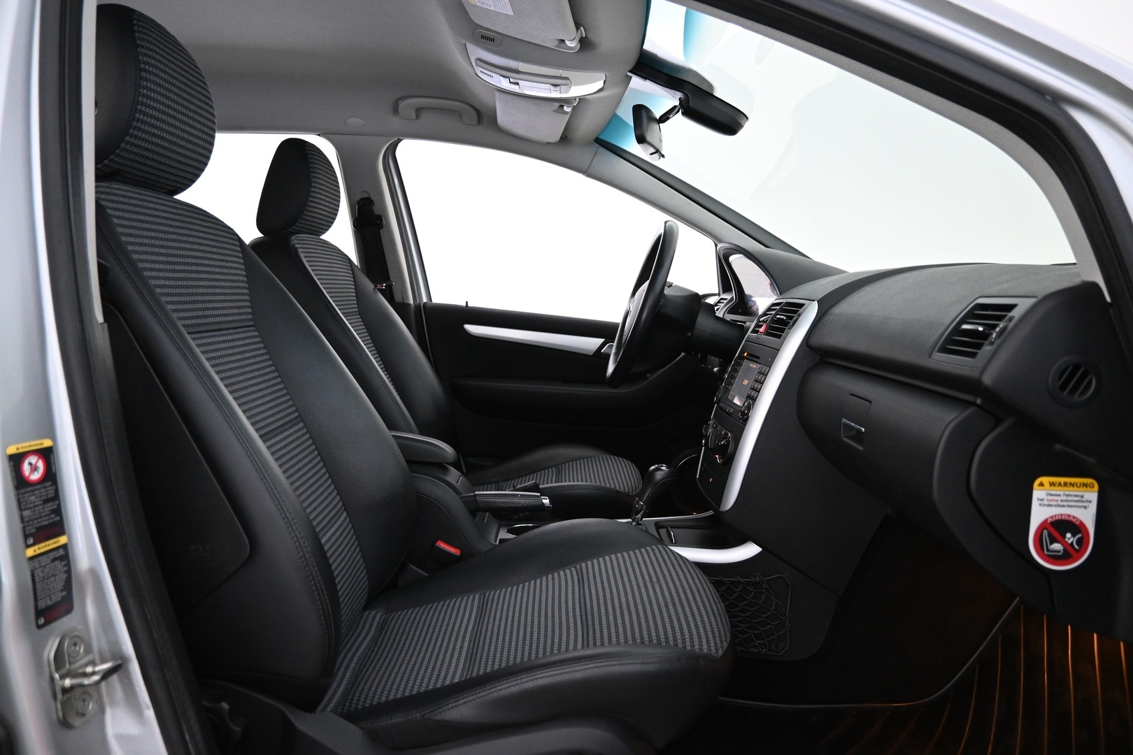MERCEDES-BENZ A 2005