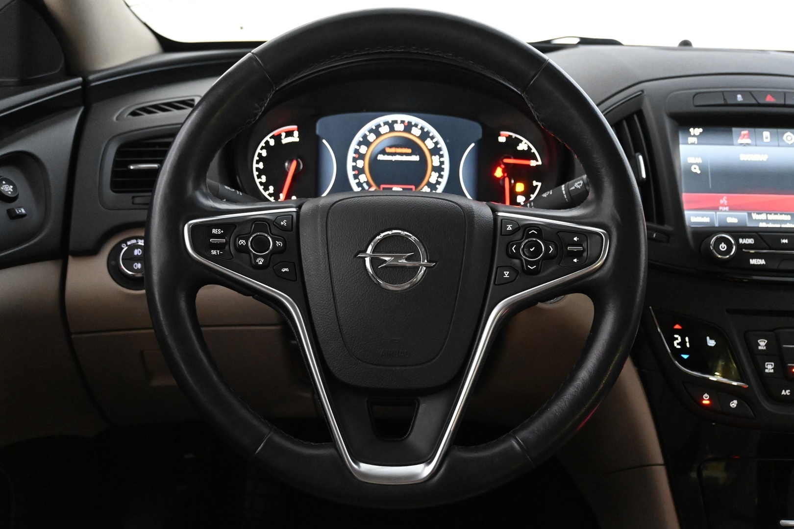 OPEL Insignia 2014