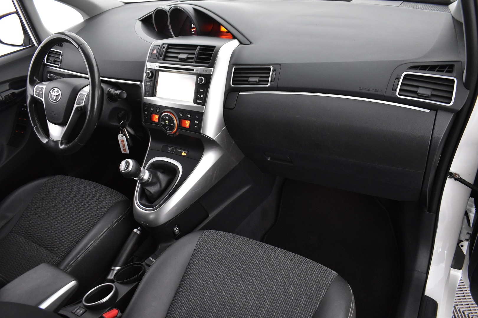 TOYOTA Verso 2015