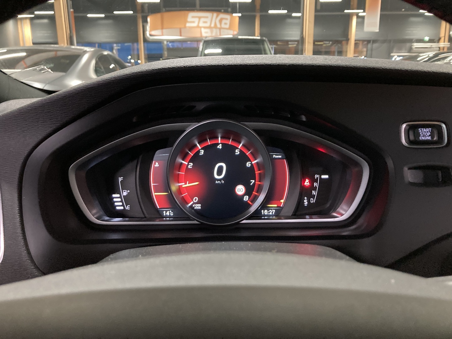 VOLVO V40 Cross Country 2017