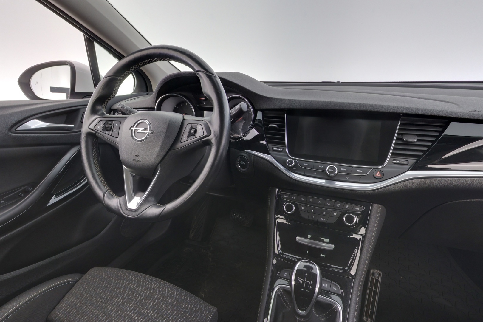 OPEL Astra 2017