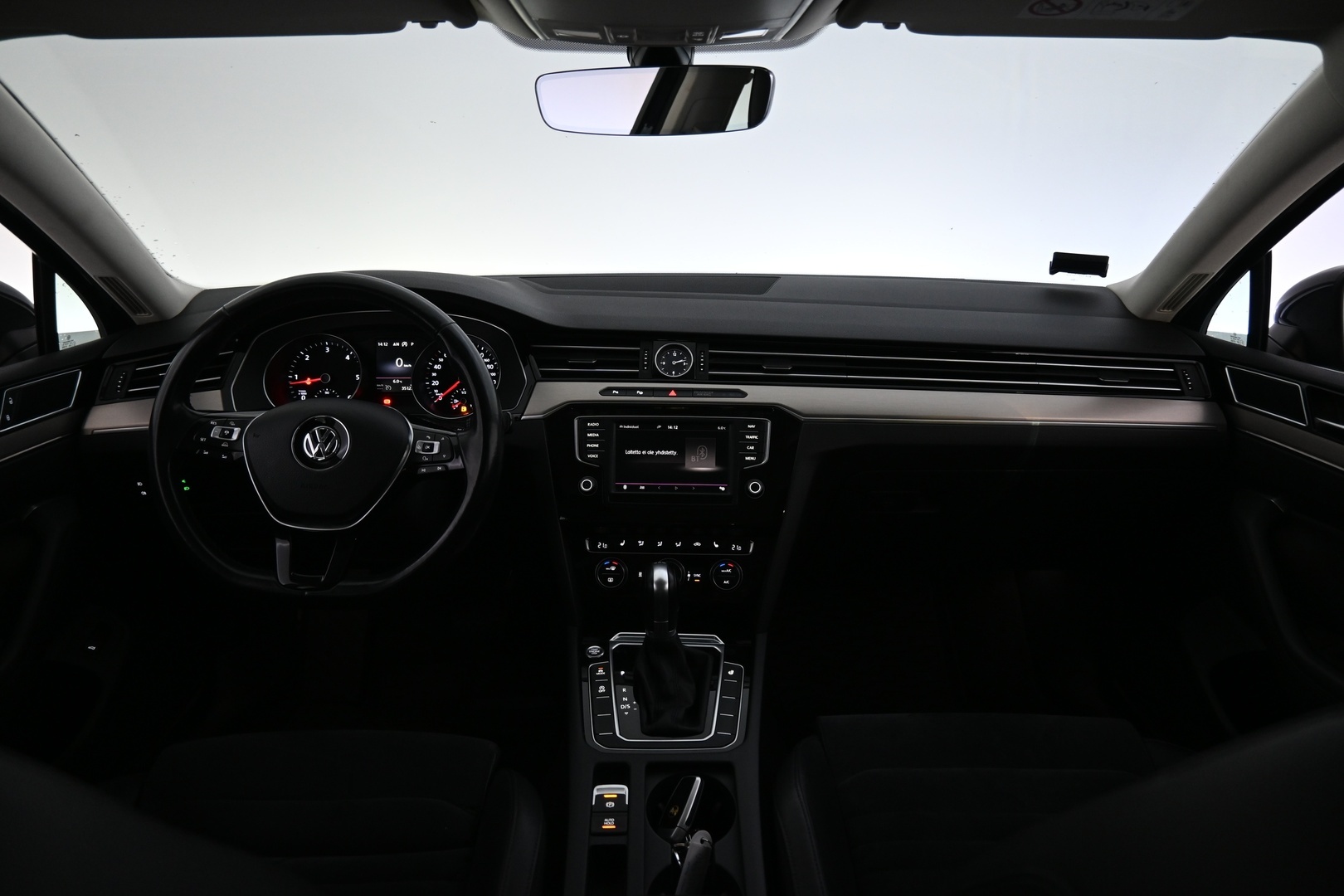 VOLKSWAGEN Passat 2017