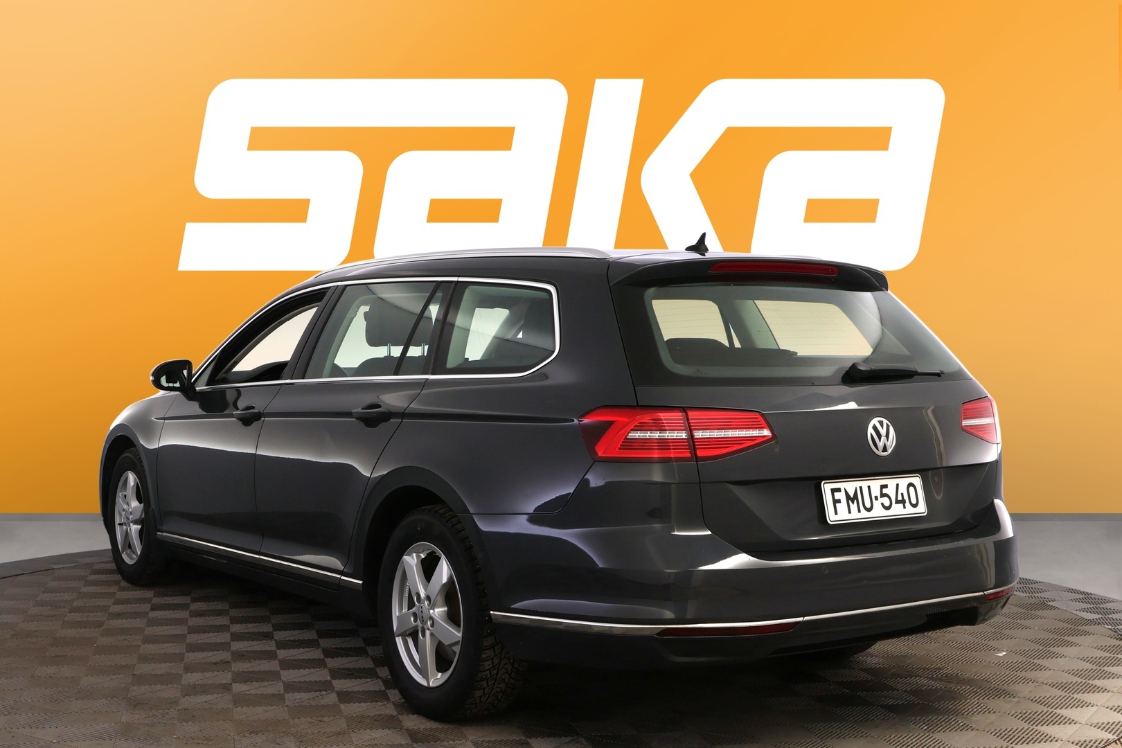 VOLKSWAGEN Passat 2017