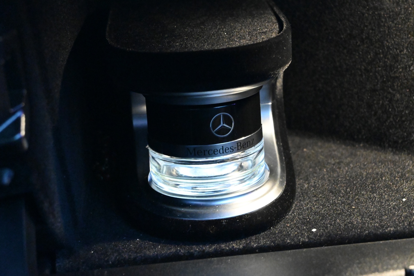 MERCEDES-BENZ E 2019