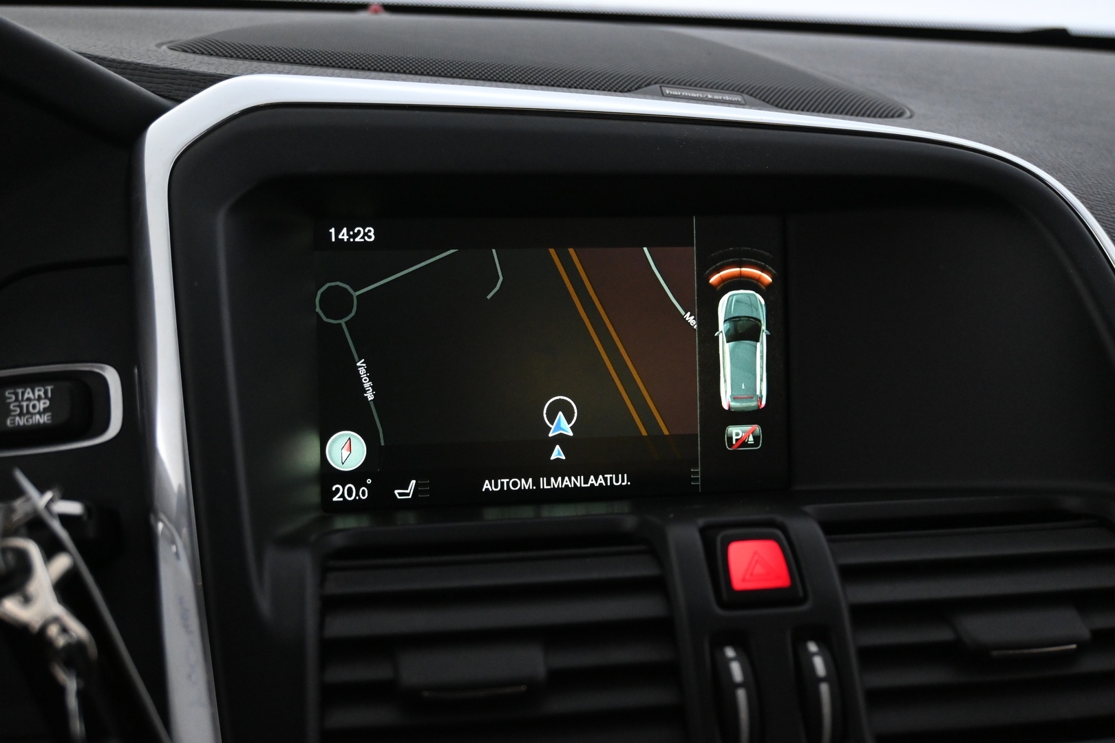 VOLVO XC60 2016