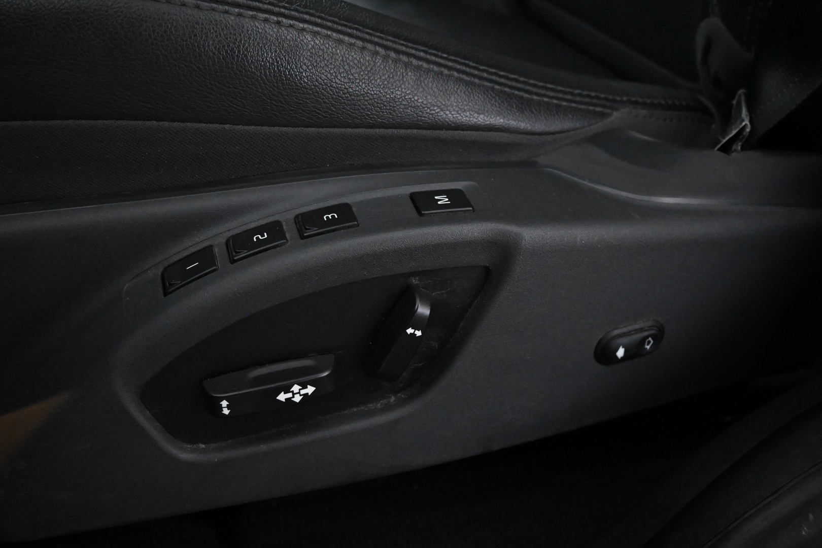 VOLVO XC60 2016
