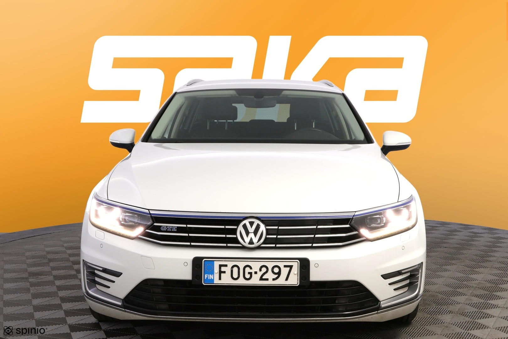 VOLKSWAGEN Passat 2017