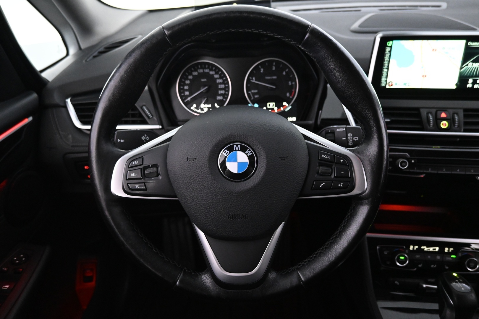 BMW 220 2017