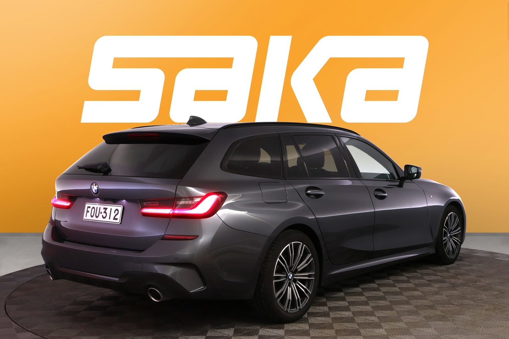 BMW 320 2021