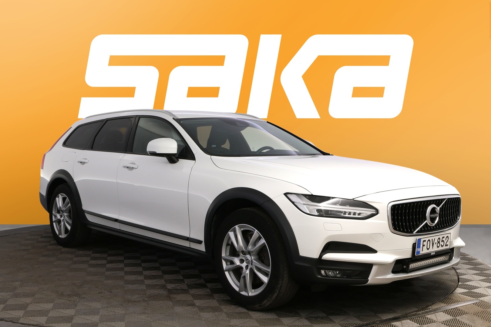 VOLVO V90 Cross Country 2017