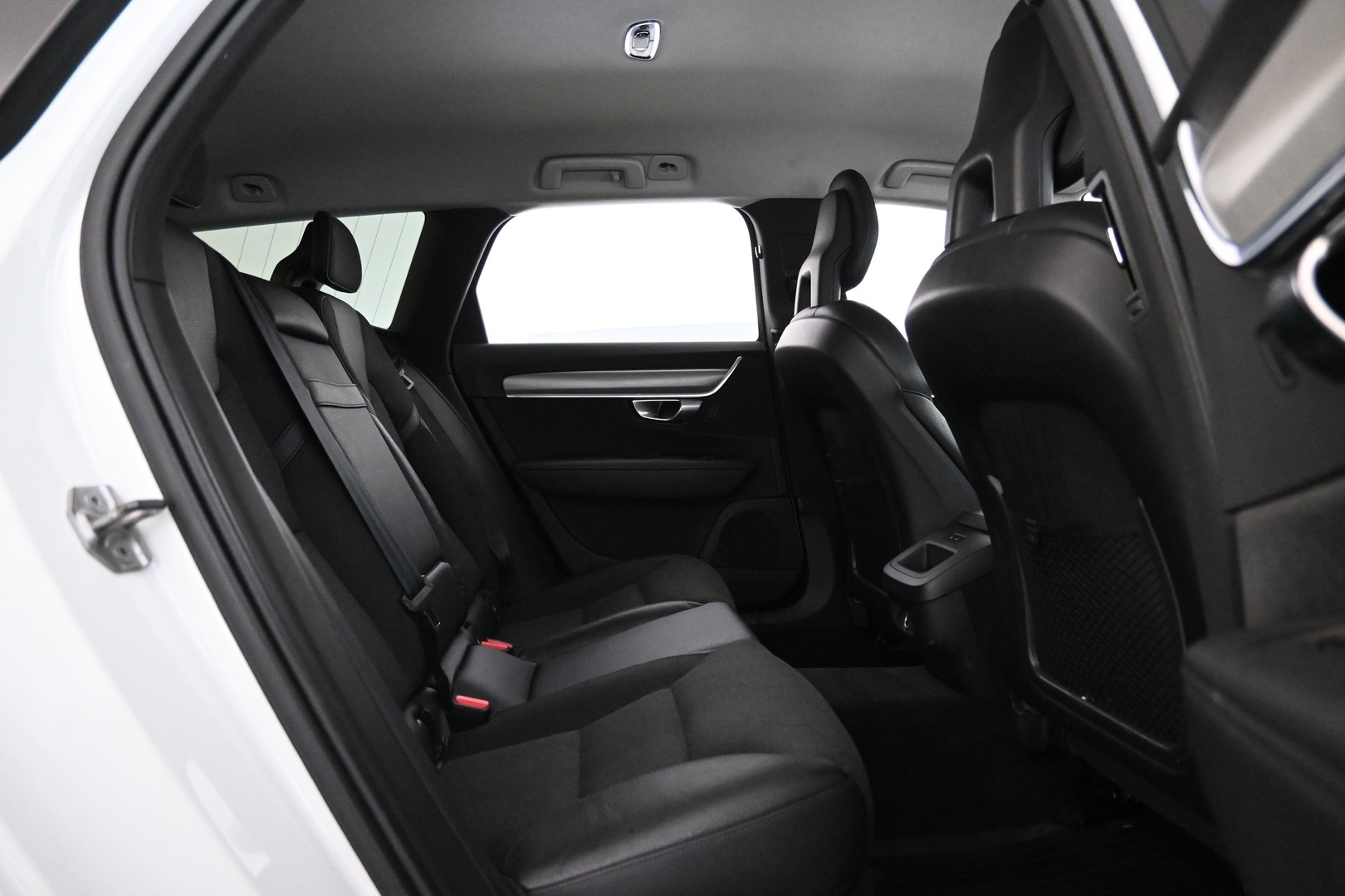 VOLVO V90 Cross Country 2017