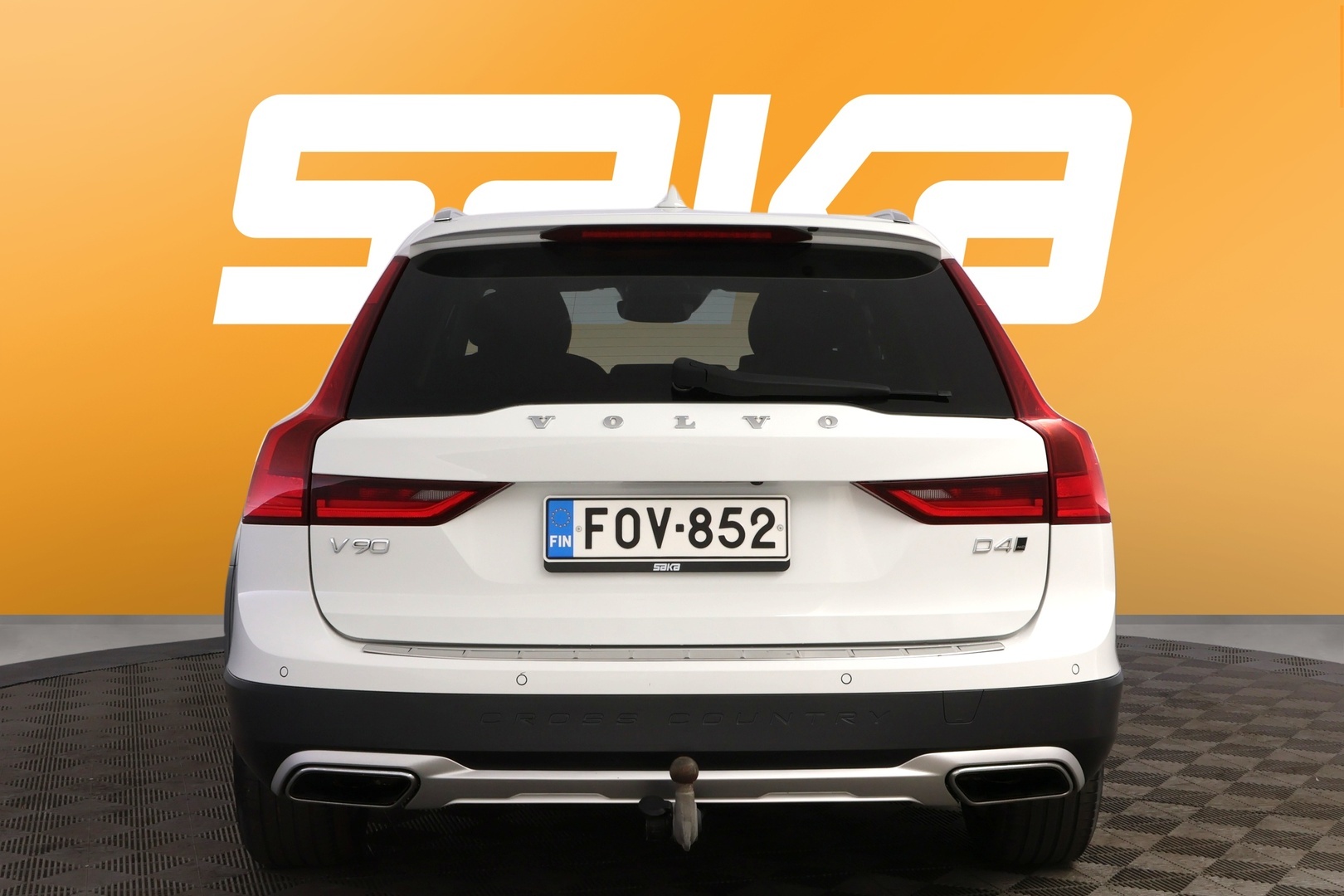 VOLVO V90 Cross Country 2017