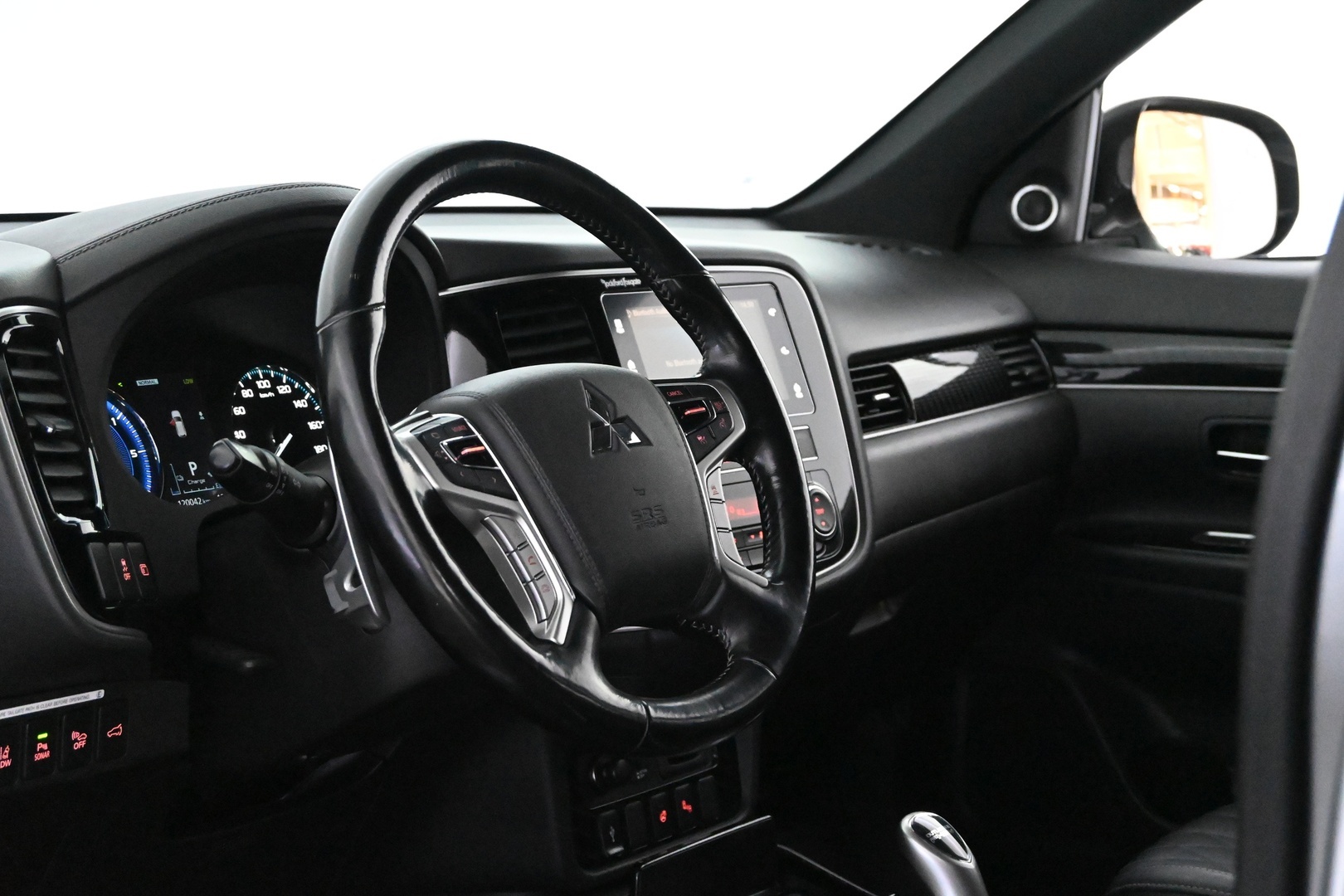 MITSUBISHI Outlander PHEV 2019