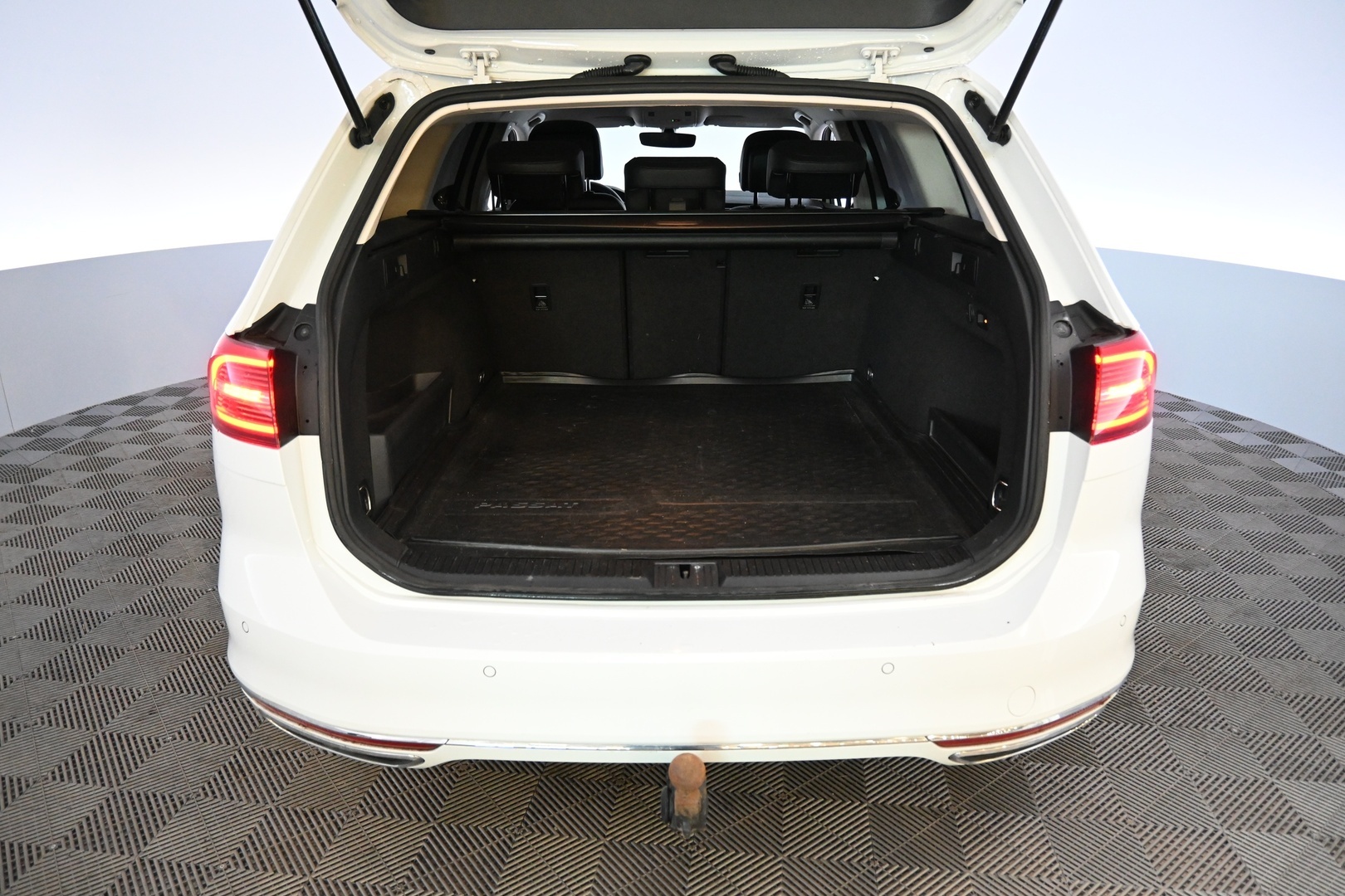 VOLKSWAGEN Passat 2018