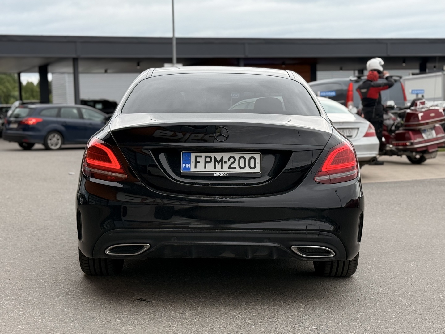 MERCEDES-BENZ C 2020