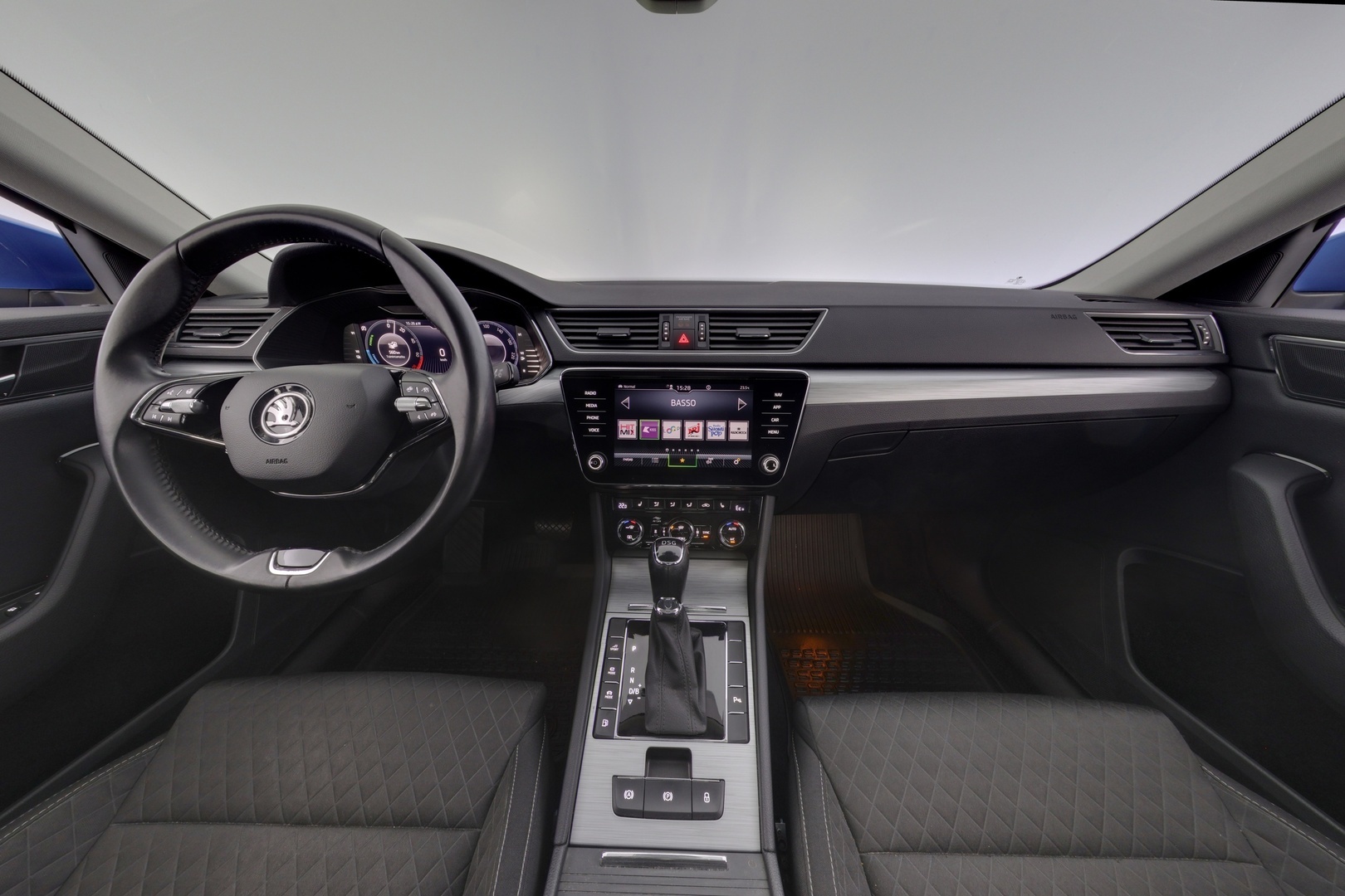 SKODA Superb 2021