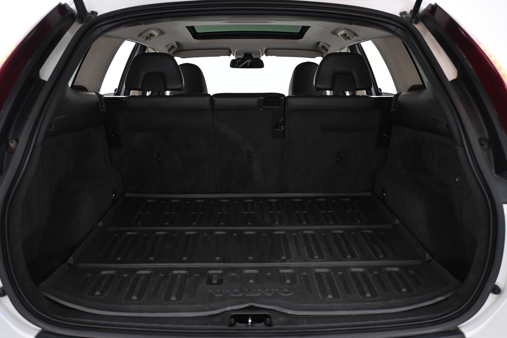 VOLVO XC60 2011