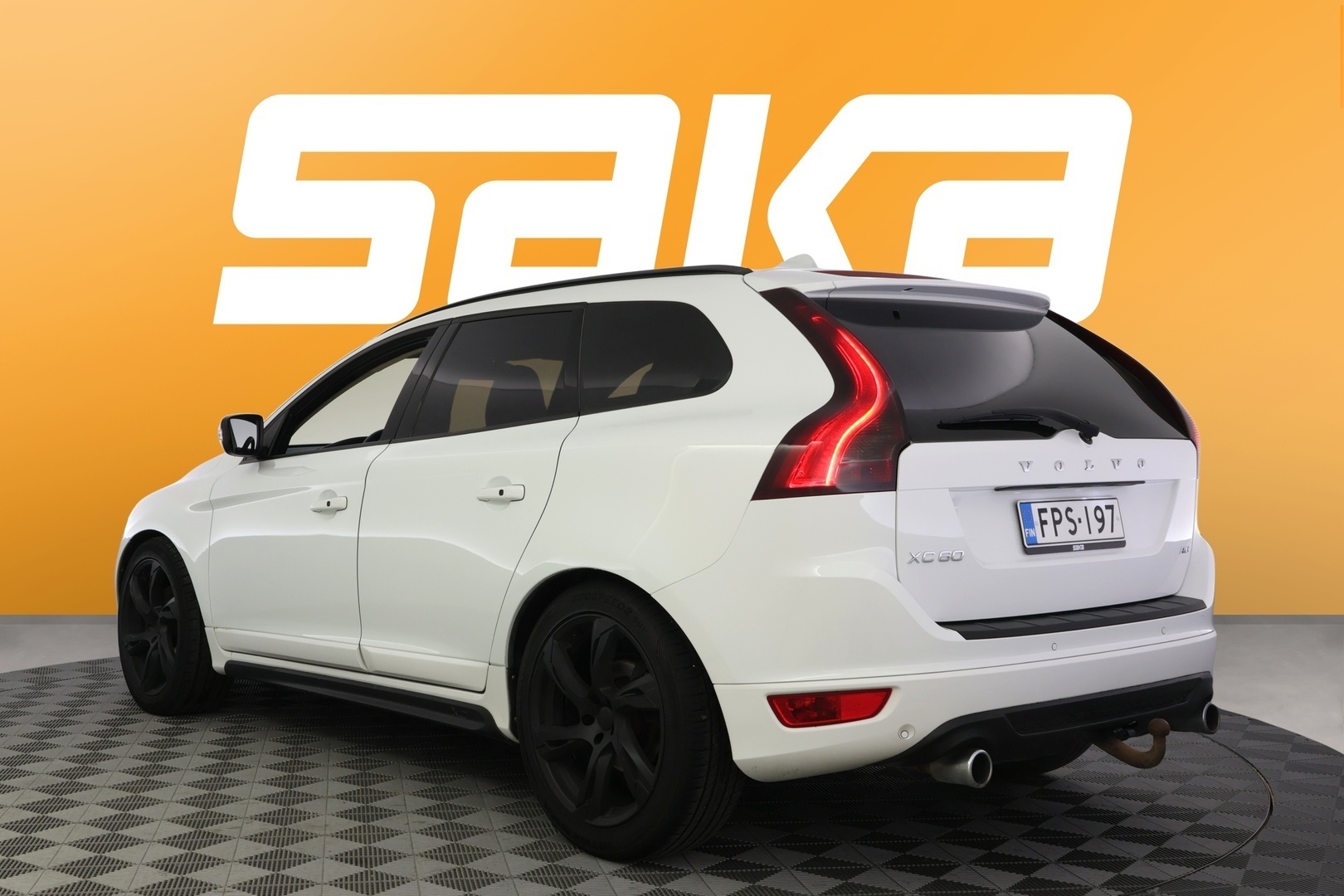 VOLVO XC60 2011