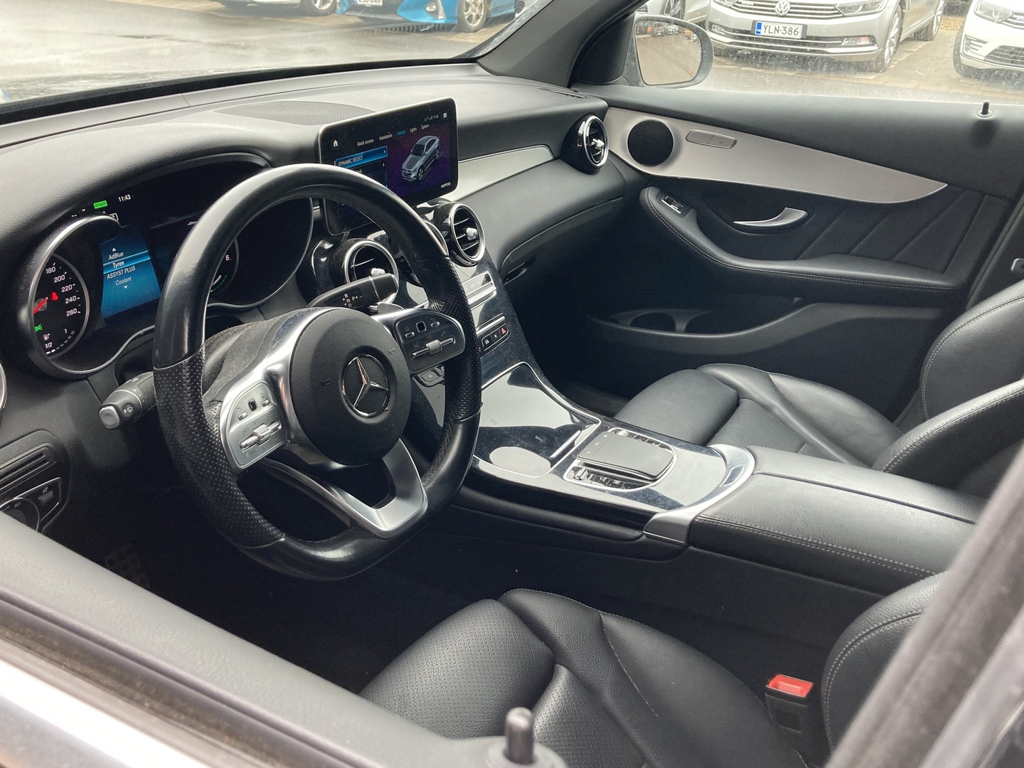 MERCEDES-BENZ GLC 2021