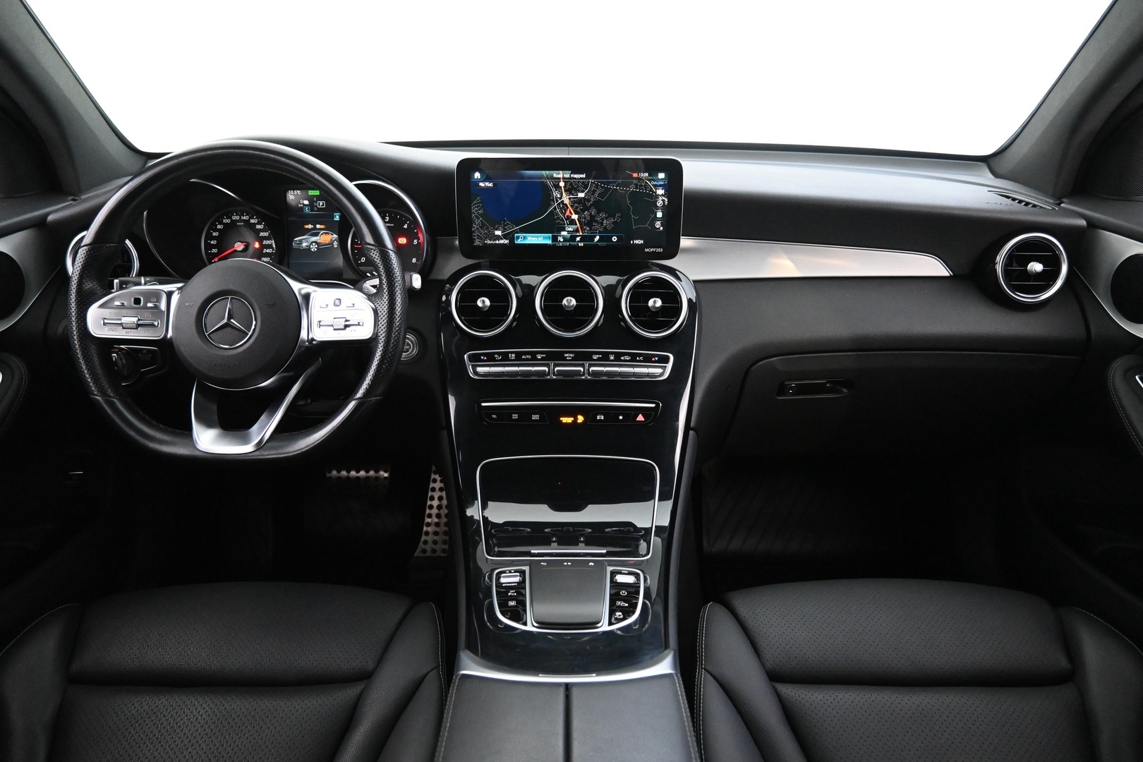 MERCEDES-BENZ GLC 2021