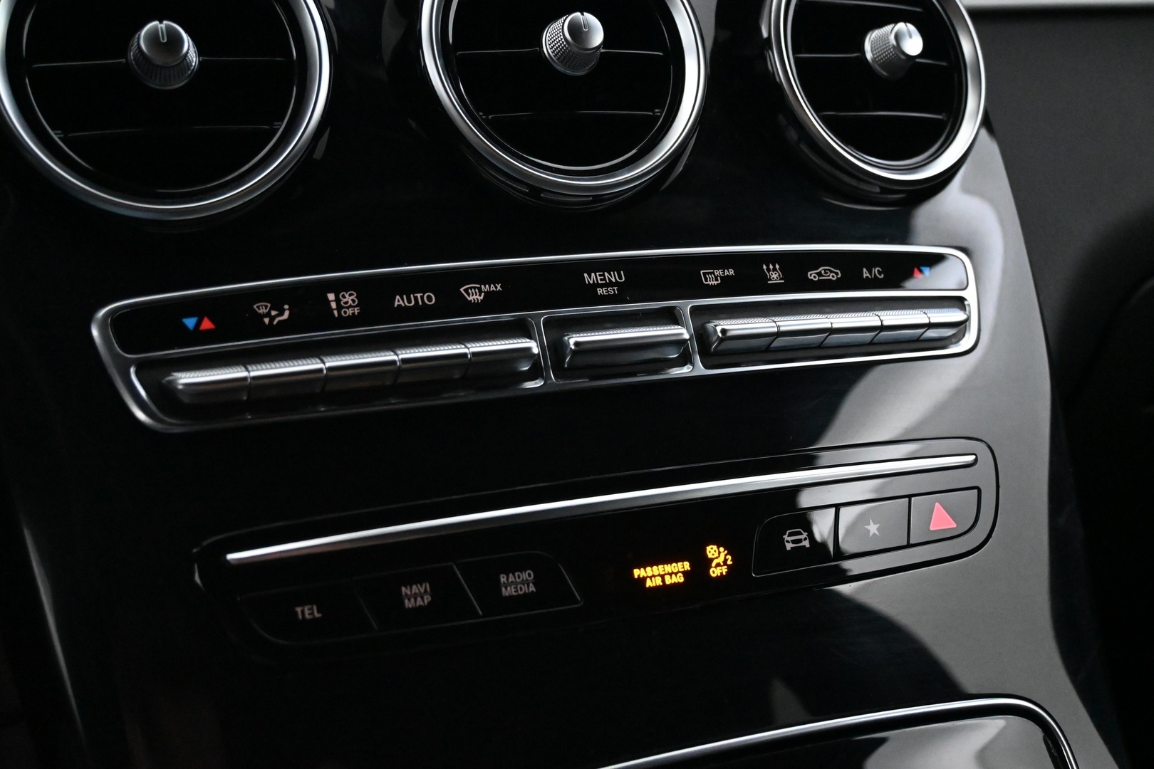 MERCEDES-BENZ GLC 2021