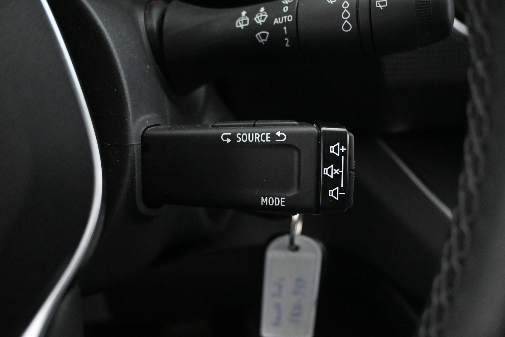 RENAULT Trafic Combi 2024