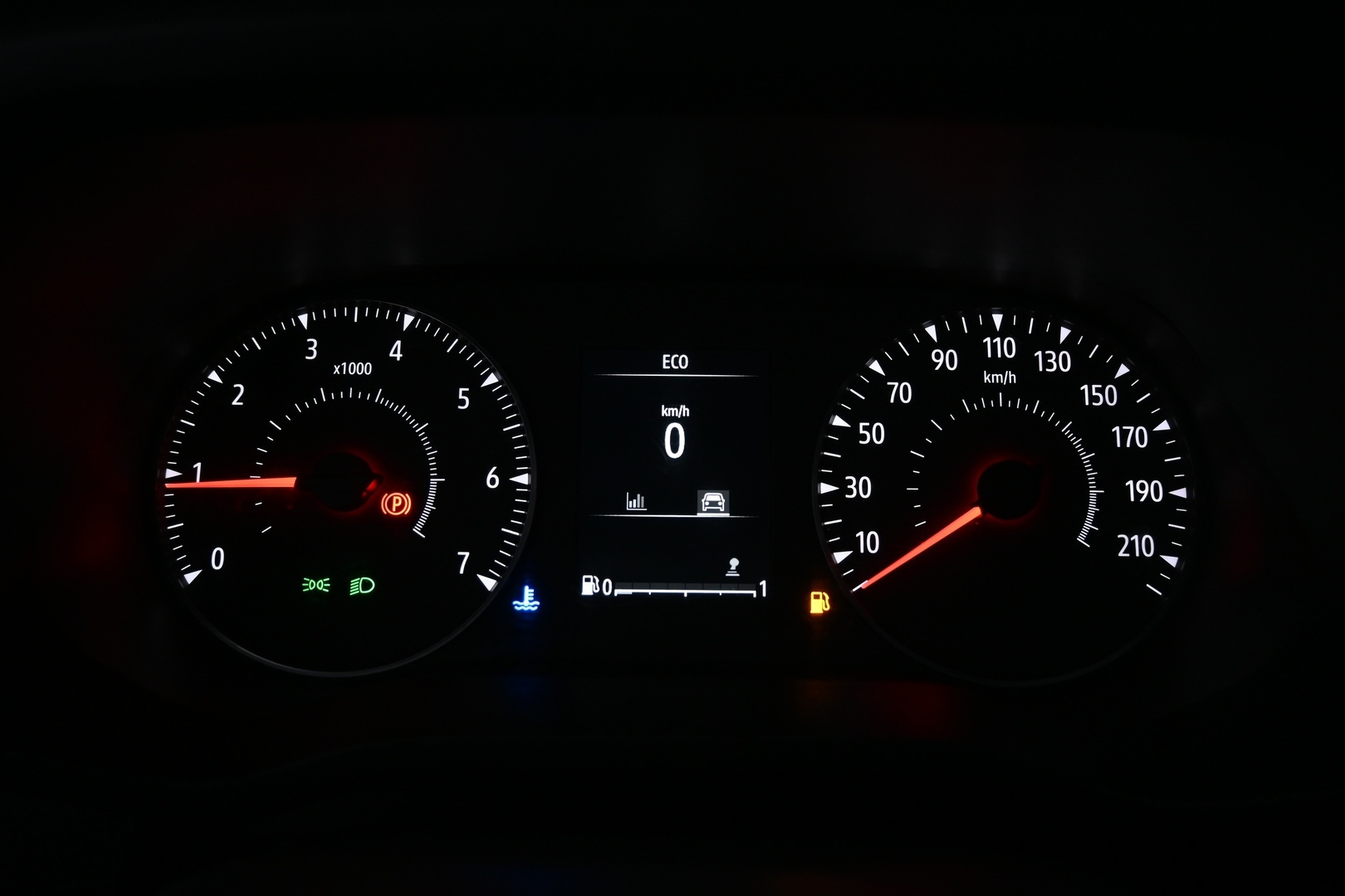 RENAULT Trafic Combi 2024