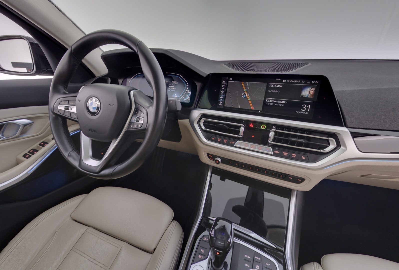 BMW 330 2020
