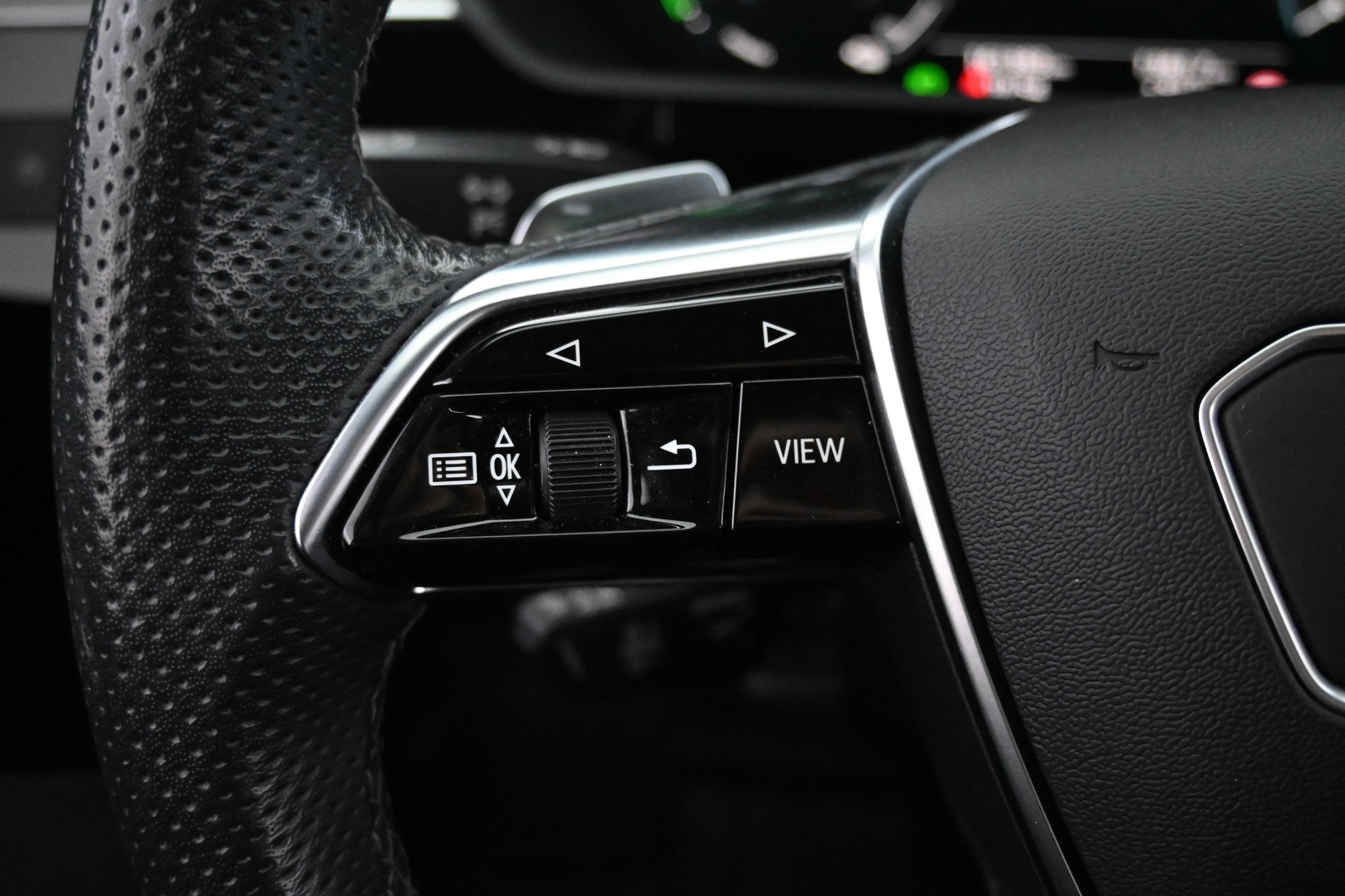 AUDI e-tron 2021