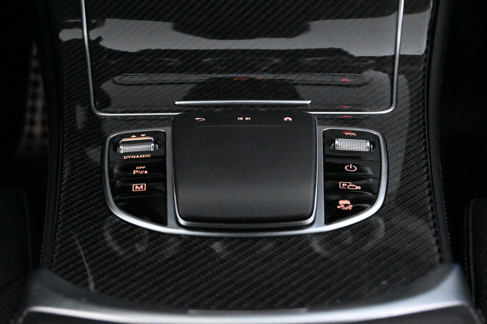 MERCEDES-BENZ GLC 2021