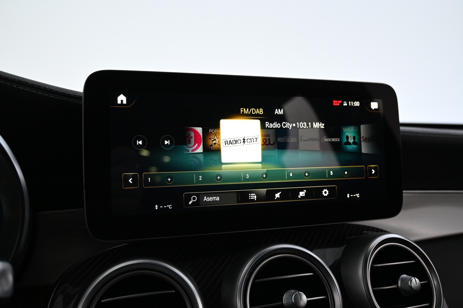 MERCEDES-BENZ GLC 2021