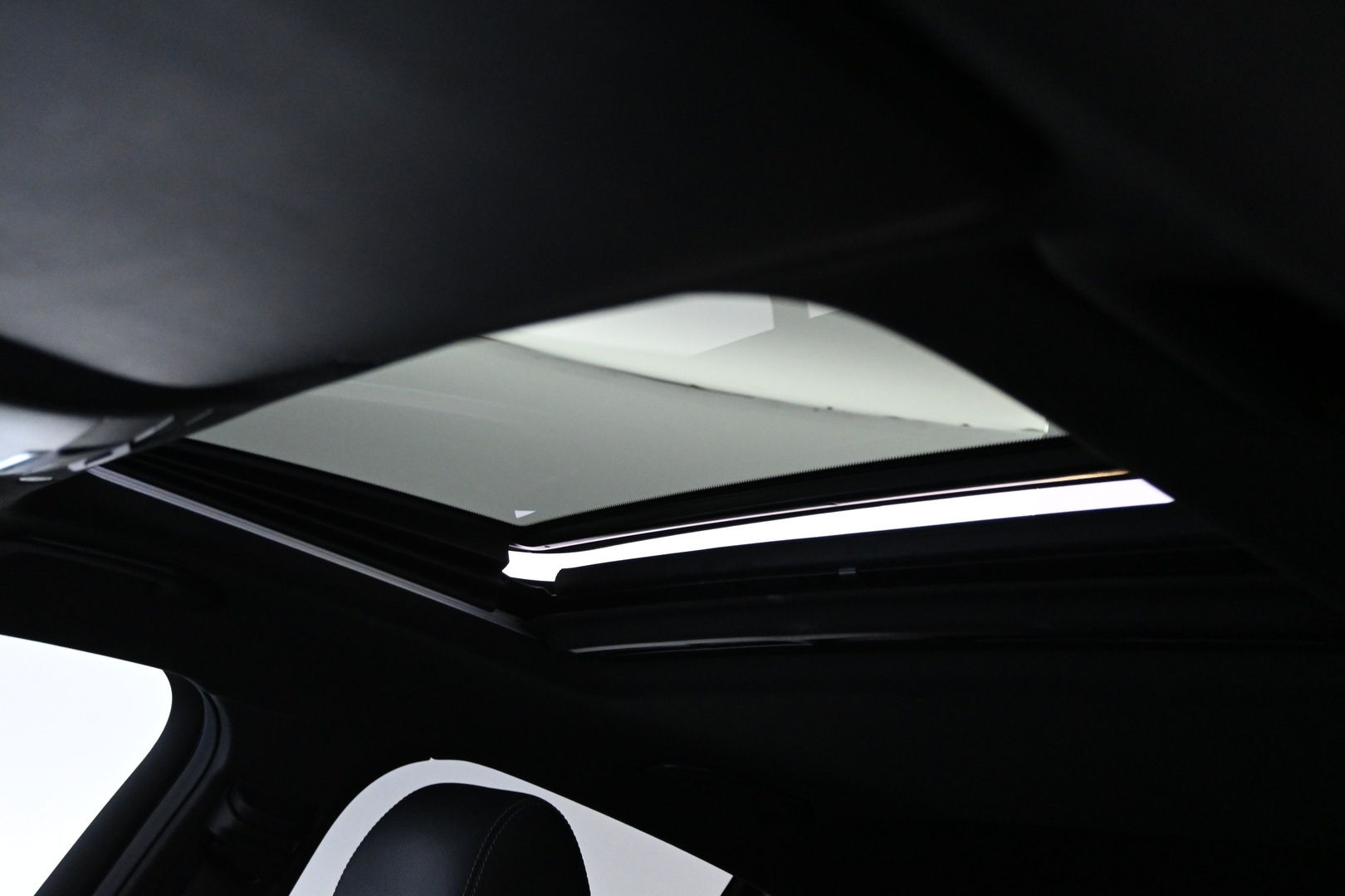 MERCEDES-BENZ GLC 2021